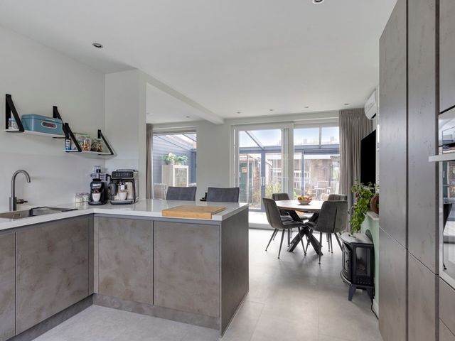 Meidoornstraat 17, Leiderdorp