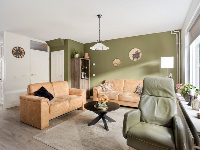 Jasmijn 53, Veenendaal