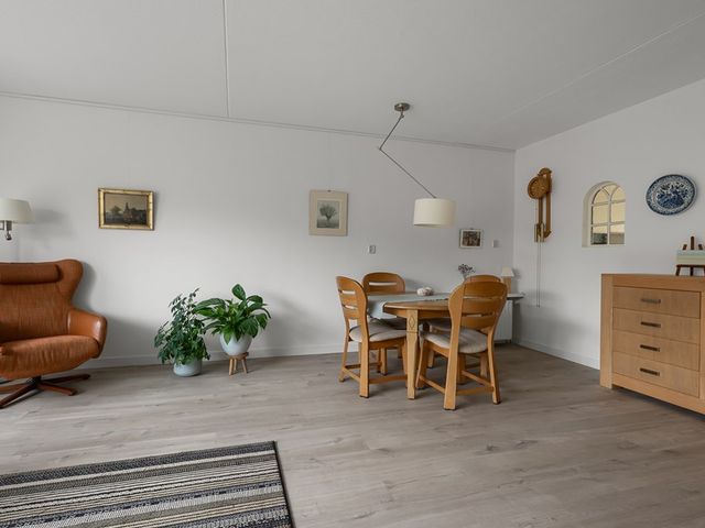 De Twaalfmaat 4, Uitgeest