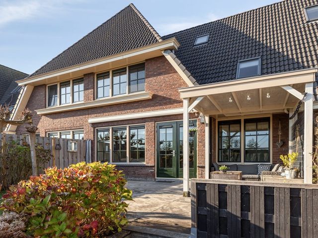 Kruiskamplaan 157, Uitgeest