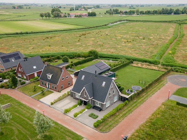 It Ferset 45, Makkum