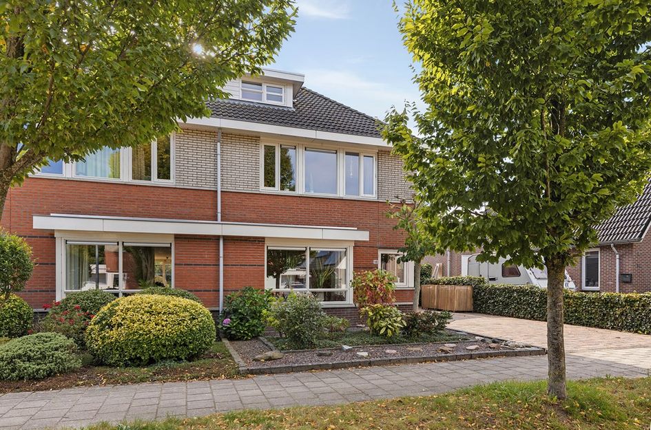 Taco Haringastraat 18