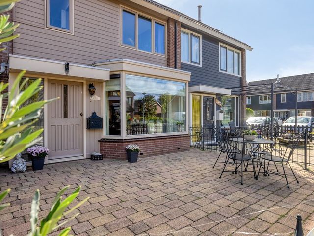 Waterrad 82, Grootebroek