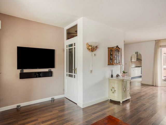 Waterrad 82, Grootebroek