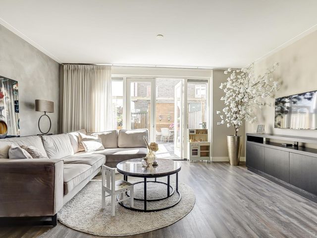 Duitslandlaan 1, De Lier