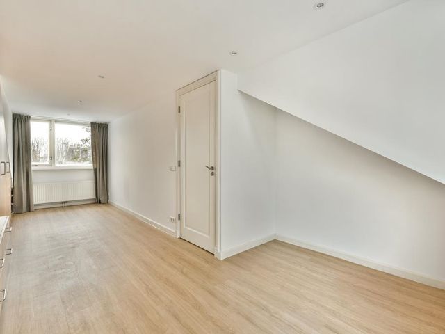 Meester G. Groen van Prinstererlaan 33, Amstelveen