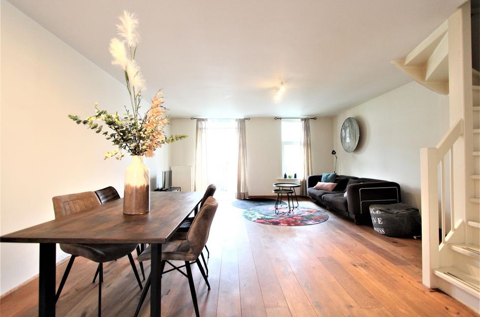 Gerard Doustraat 1DII