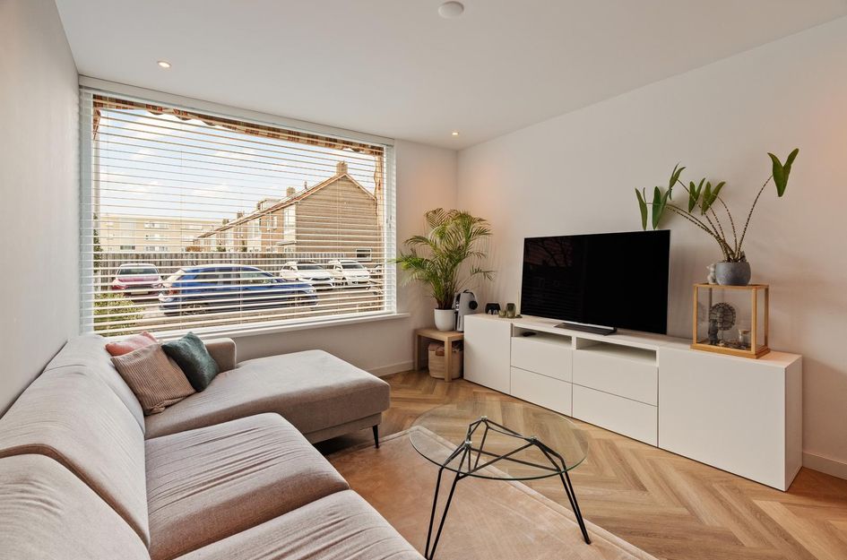 Dr. Hadriaan van Neslaan 86