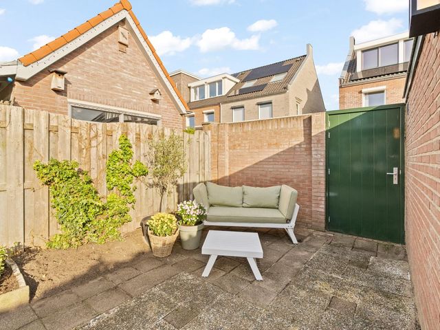 Dr. Hadriaan van Neslaan 80, Noordwijk