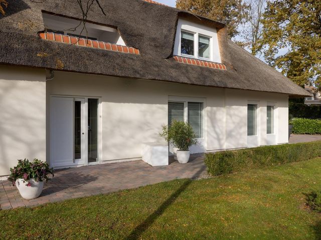 Patrijslaan 11, Best