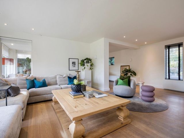 Patrijslaan 11, Best