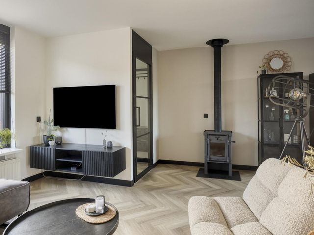 Zeegravensingel 19, IJsselmuiden