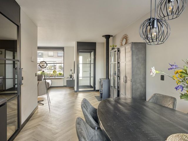 Zeegravensingel 19, IJsselmuiden