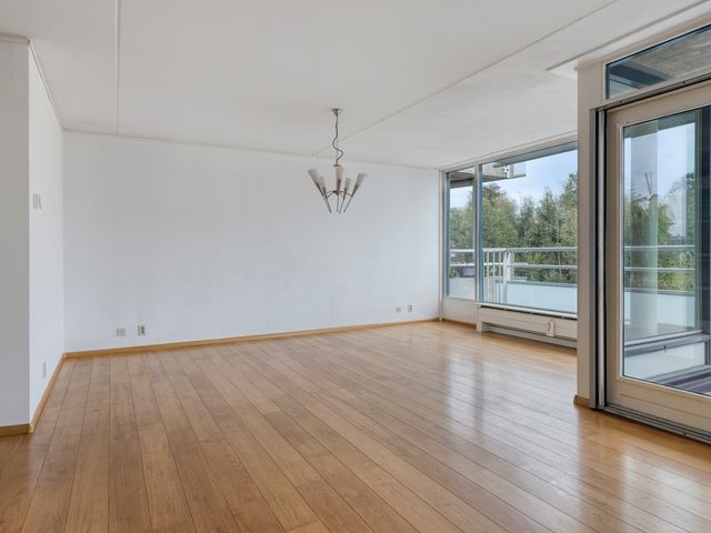 Joop den Uyllaan 105, Schiedam