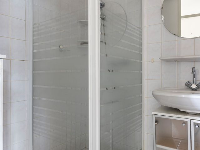 Joop den Uyllaan 105, Schiedam