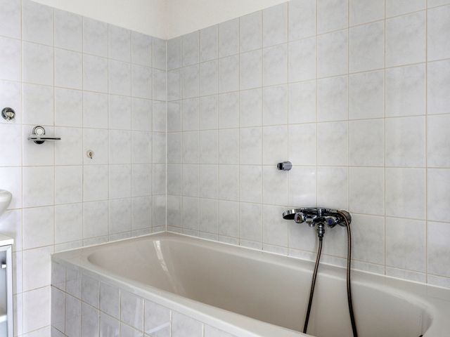 Joop den Uyllaan 105, Schiedam