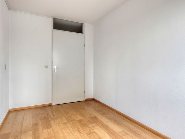 Joop den Uyllaan 105, Schiedam