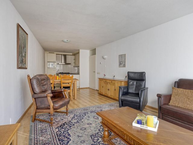 Salviabeemd 35B, Maastricht