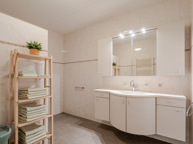 Thetfordstraat 134, Spijkenisse