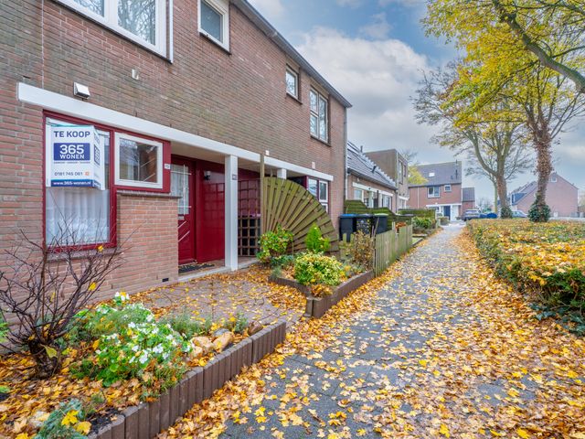 Symfonielaan 10, Spijkenisse