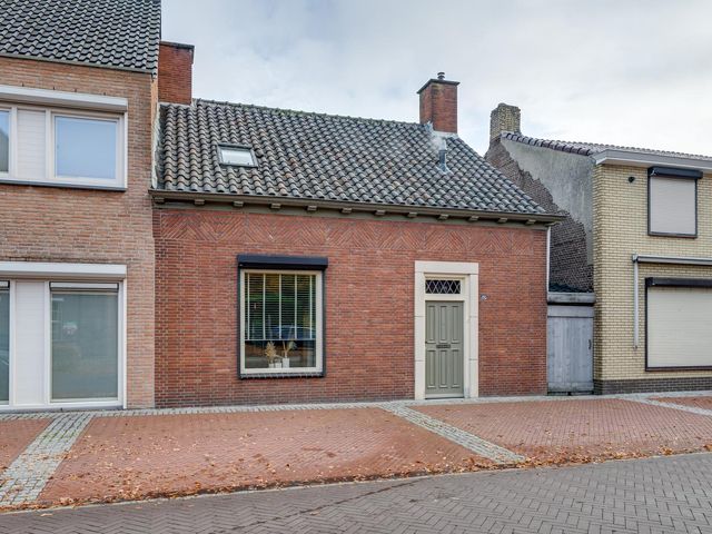 Dorpsstraat 130, St. Willebrord