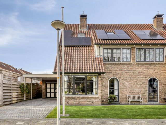 Erve Roerinck 62, Enter