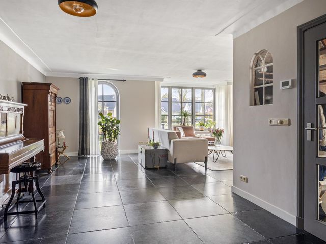 Erve Roerinck 62, Enter