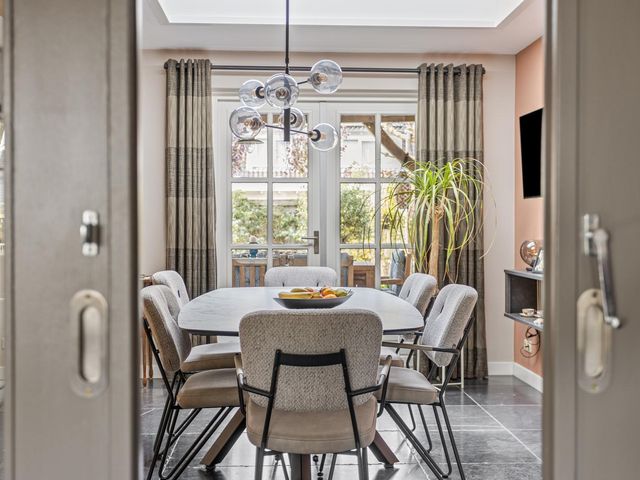 Erve Roerinck 62, Enter