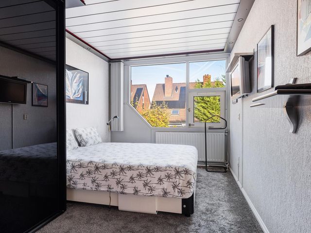 Willem-Alexanderplantsoen 142, Barendrecht