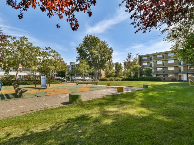 Pruimenlaan 66, Amstelveen