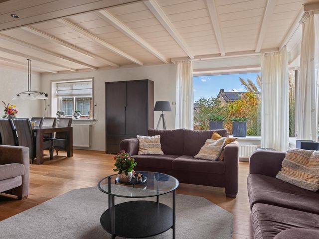 Vellengastraat 2, Zwartebroek