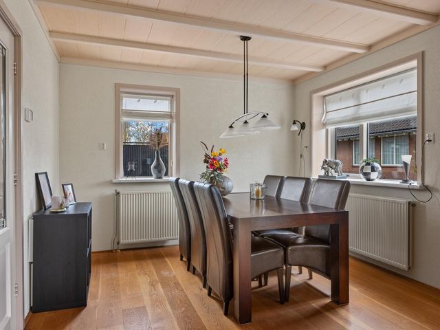 Vellengastraat 2, Zwartebroek