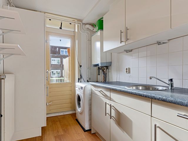 Jacob van Lennepstraat 241B, Amsterdam