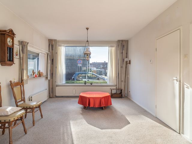 Nijverheidstraat 18, Kruiningen