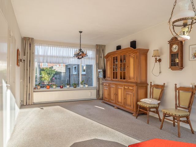 Nijverheidstraat 18, Kruiningen