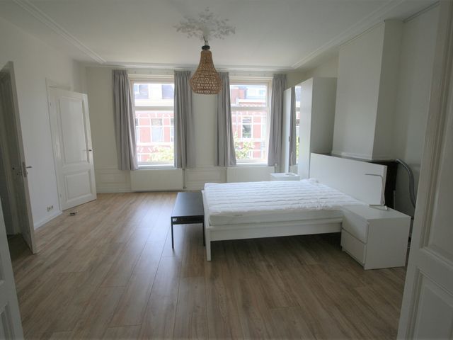 Weimarstraat 92A, 's-Gravenhage