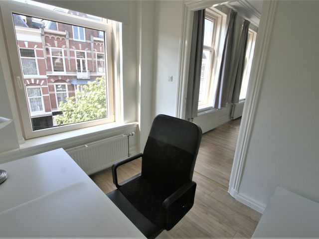 Weimarstraat 92A, 's-Gravenhage