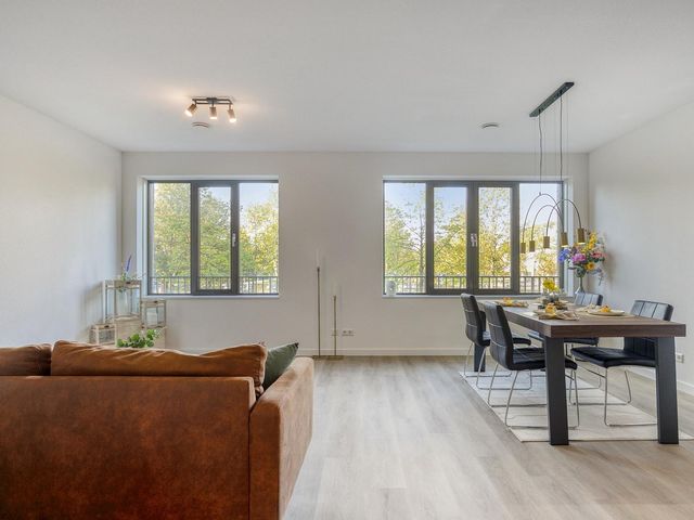 Agoraweg 105, Lelystad