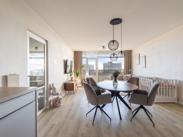 Octant 199, Dordrecht