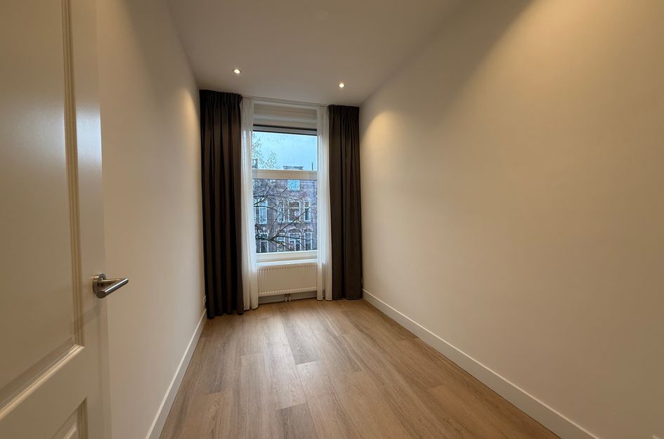 Frederik Hendriklaan 210AB