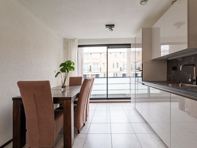 Lange Dreef 104, Rijswijk