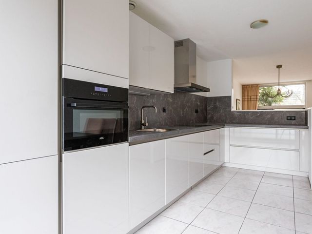 Lange Dreef 104, Rijswijk