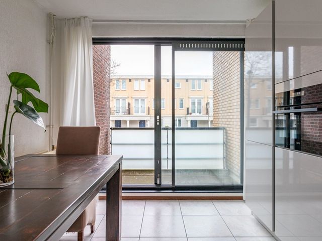 Lange Dreef 104, Rijswijk