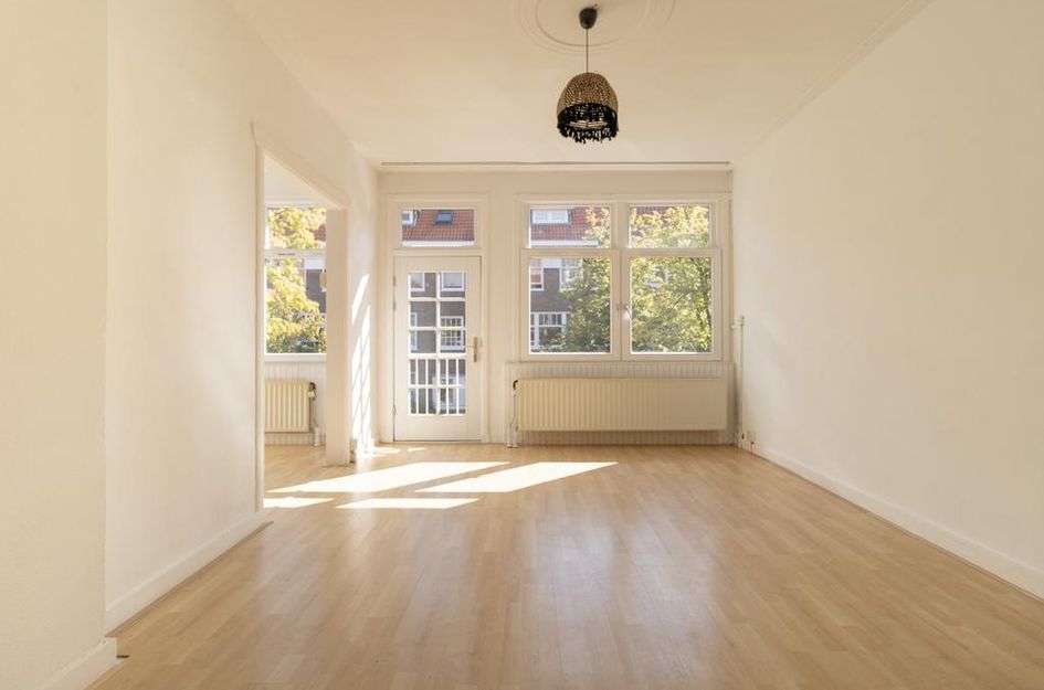 Sassenheimstraat 19 2