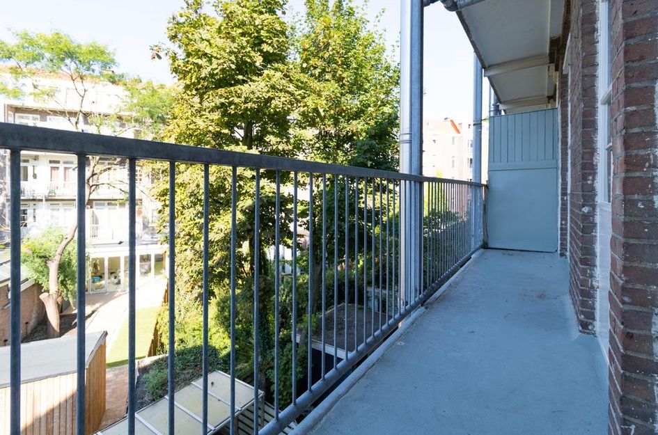 Sassenheimstraat 19 2