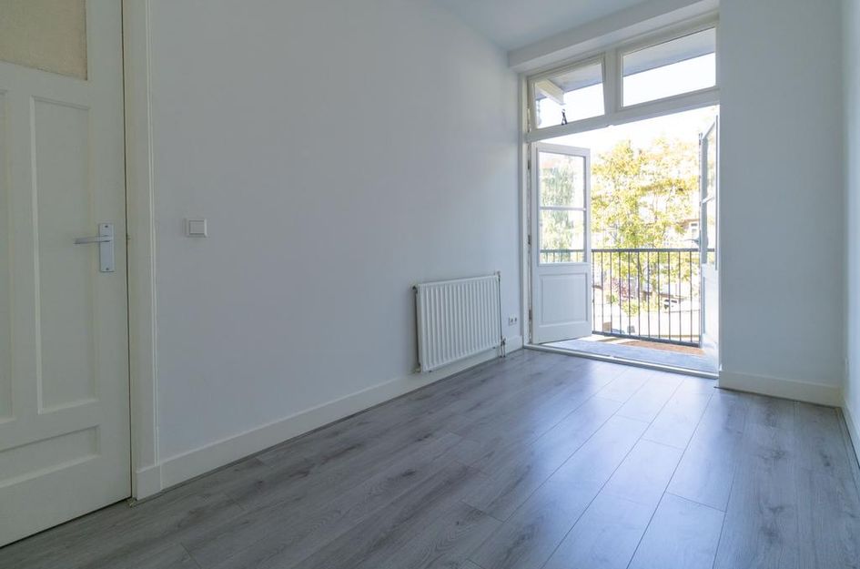 Sassenheimstraat 19 2