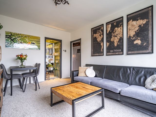 Jan van Goyenplantsoen 22, Voorschoten