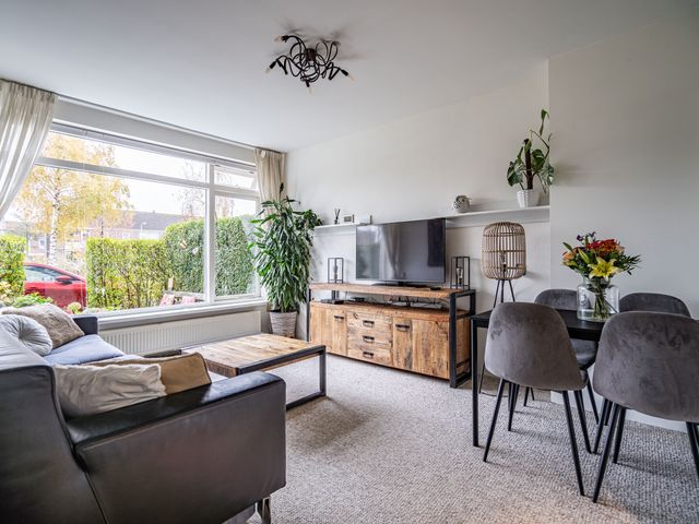 Jan van Goyenplantsoen 22, Voorschoten