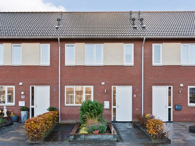 Jongsmalaan 8, Hardenberg