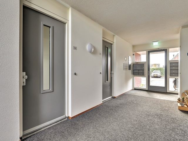 Diamantslijper 16, Zeewolde